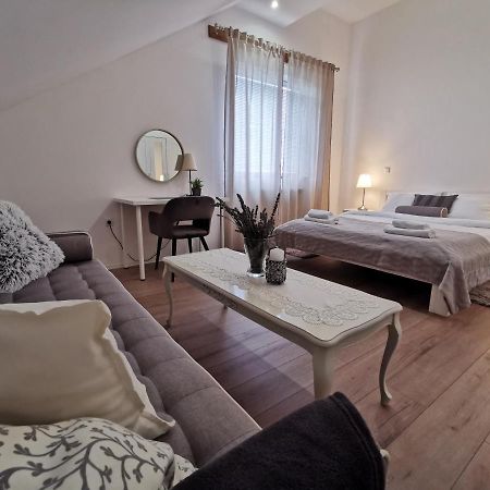 Elysian Apartments Грабовац Екстериор снимка