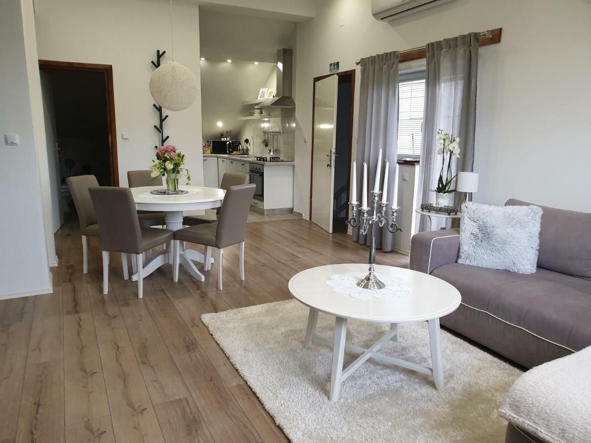 Elysian Apartments Грабовац Екстериор снимка